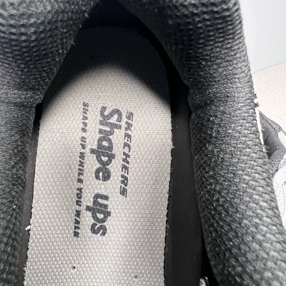 Skechers Sport Men's Shape Ups XT Regimen Fitness Shoe - Picture 2 of 11